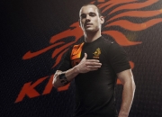 Panda Sports-范戴克爆发引领战术革命，澳大利亚碾压玻利维亚背后的足球哲学转型