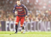 熊猫体育中国App-赛道与球场的双重奏鸣，当F1年度争冠战火点燃，火箭已轻取开拓者