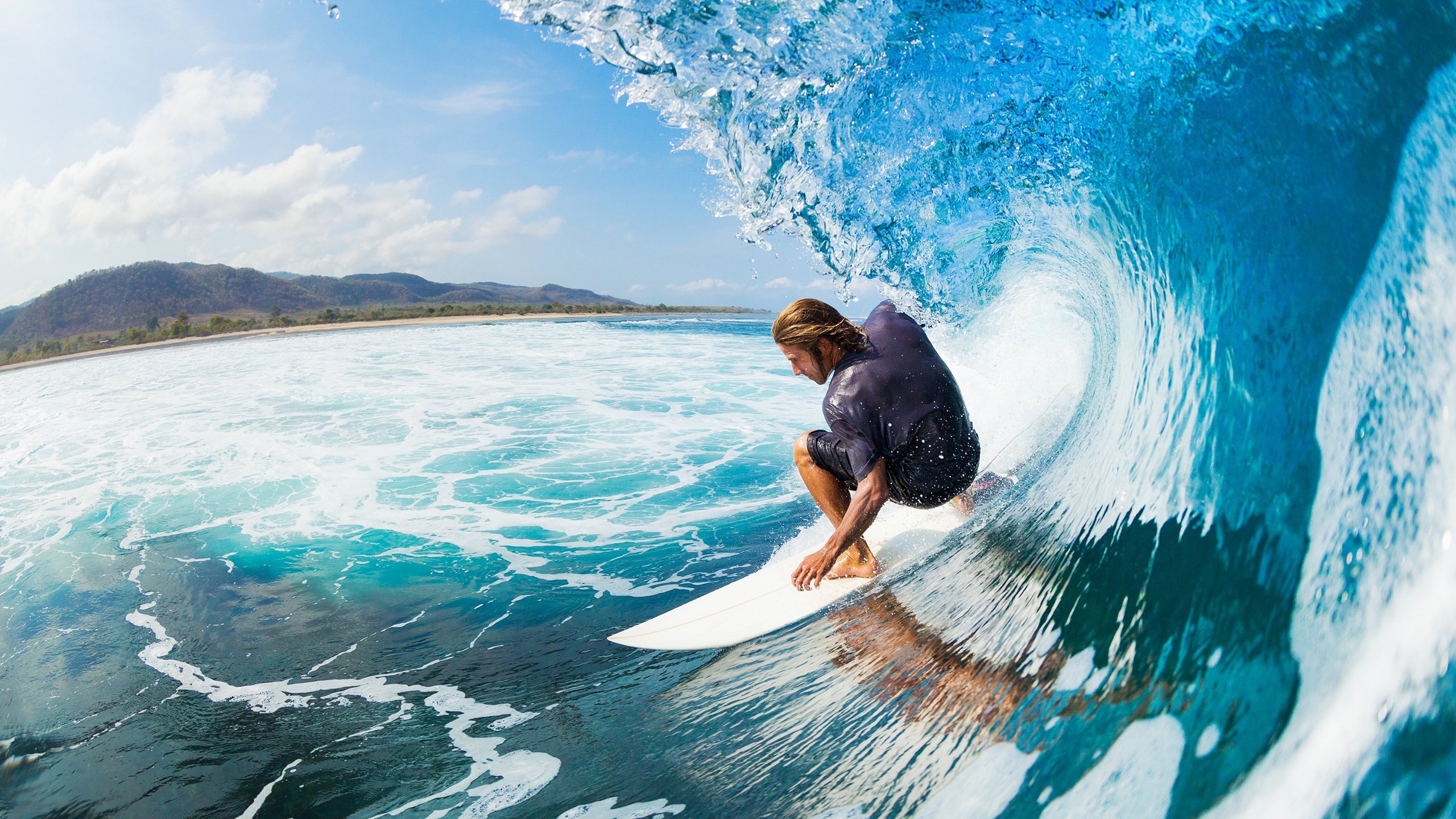 赛道新纪元，塞恩斯刷新纪录，迈凯伦轻取红牛二队